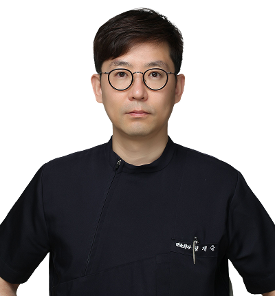 Portrait of Jae Yoon Jung